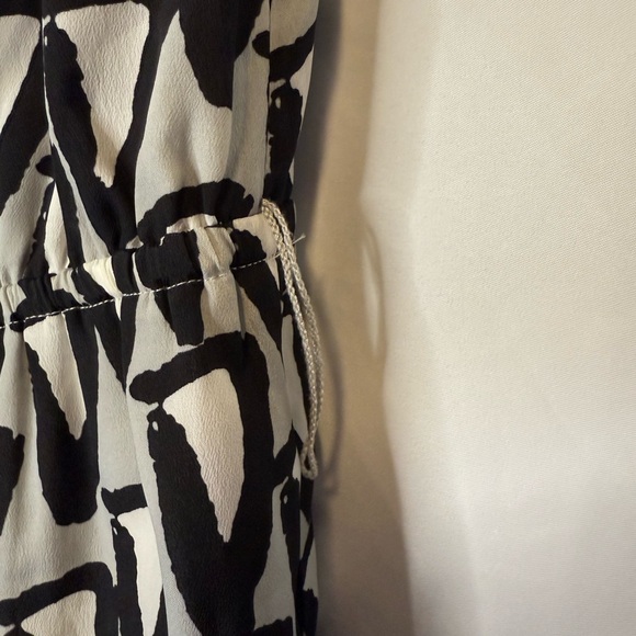 BCBGeneration Romper - Picture 5 of 6